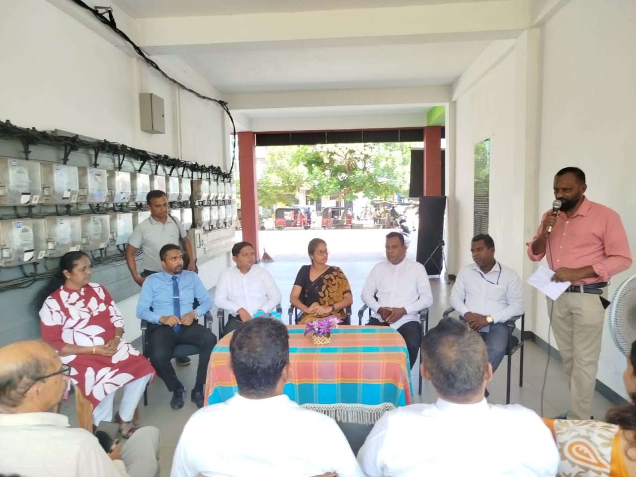 වාද්දුව නව වෙළඳ සංකීර්ණය  අසල නව මාළු වෙළඳ සැල ඉදිකිරීම සදහා මුල්ගල් තැබීම